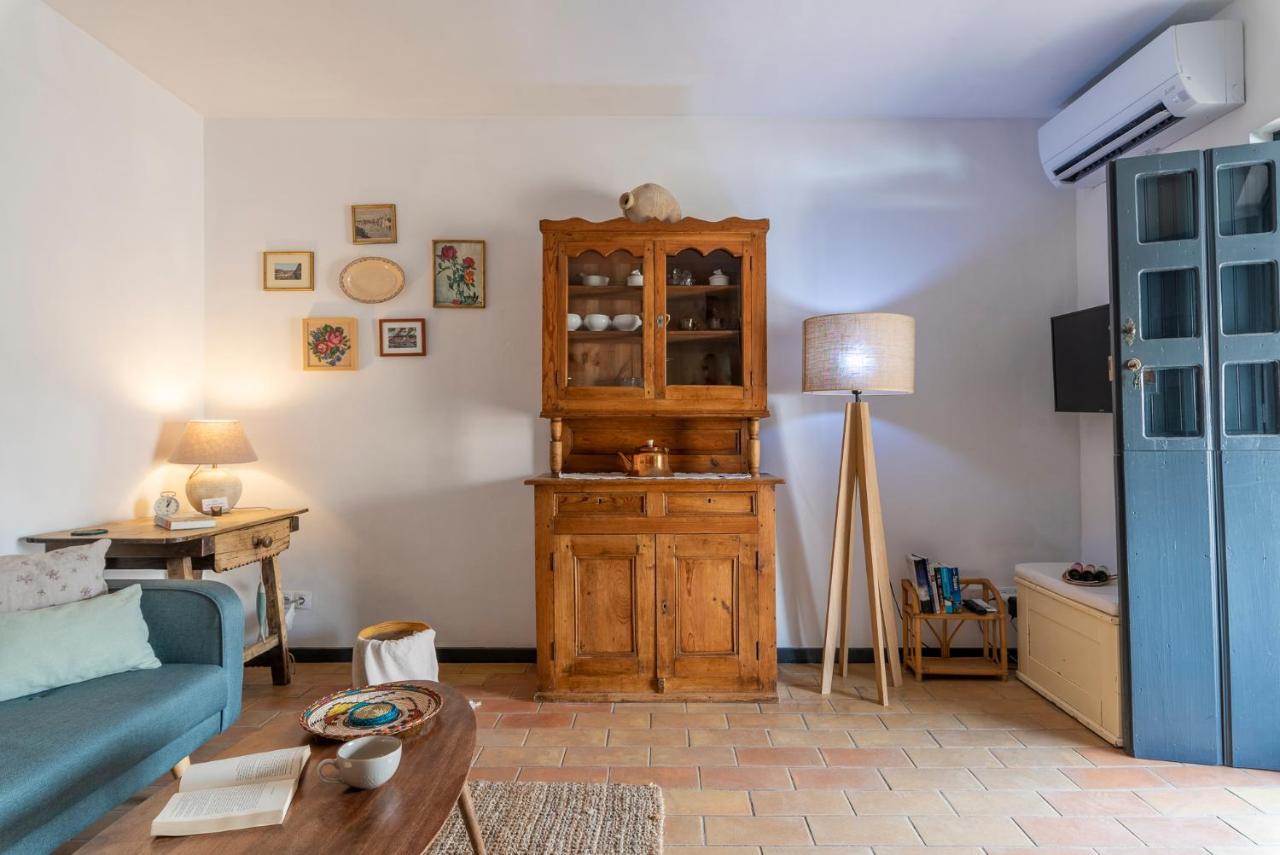 Andalusian Courtyard Apartment Seville Exterior photo