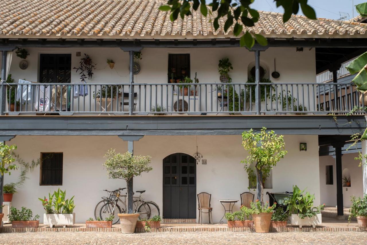 Andalusian Courtyard Apartment Seville Exterior photo