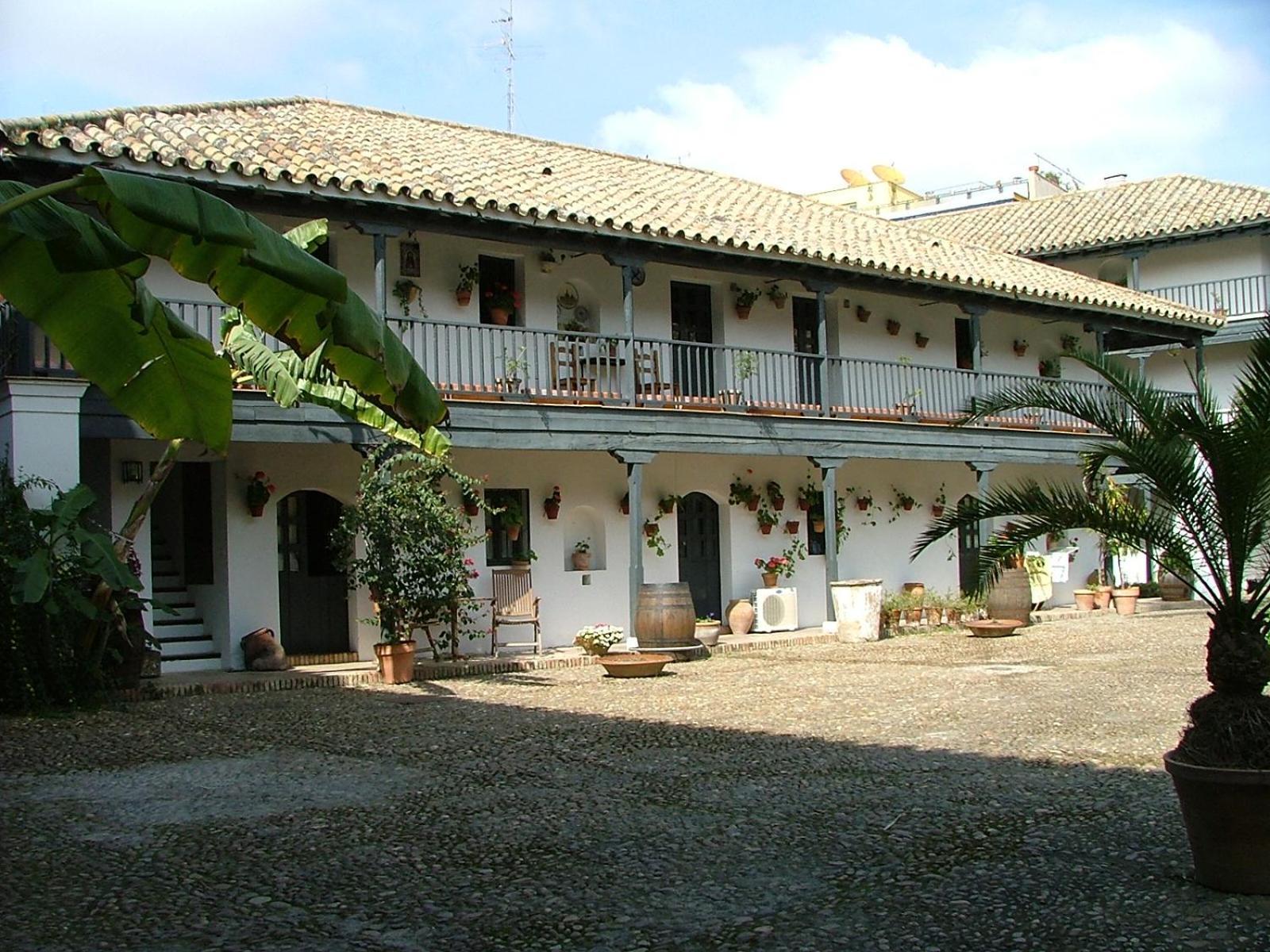 Andalusian Courtyard Apartment Seville Exterior photo