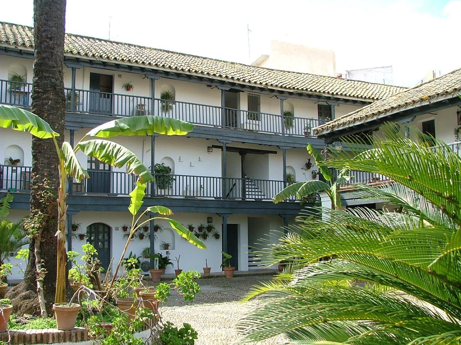 Andalusian Courtyard Apartment Seville Exterior photo
